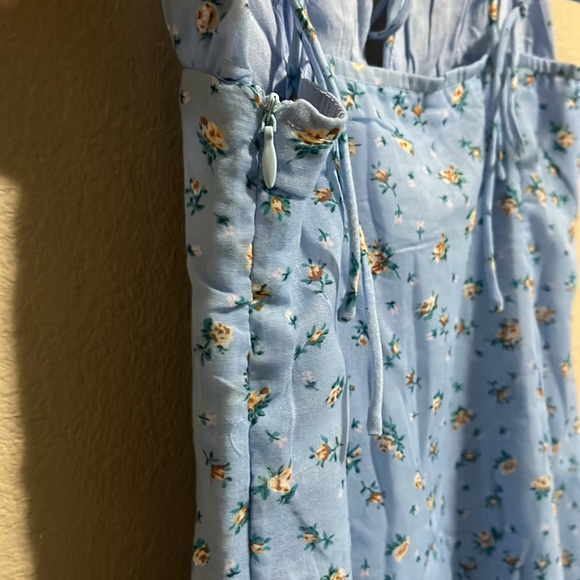 Princess Polly Light Blue Floral Mini Dress - Picture 7 of 14
